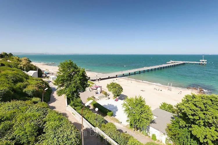 Luxury Versailles Apartments Center Opera Burgas